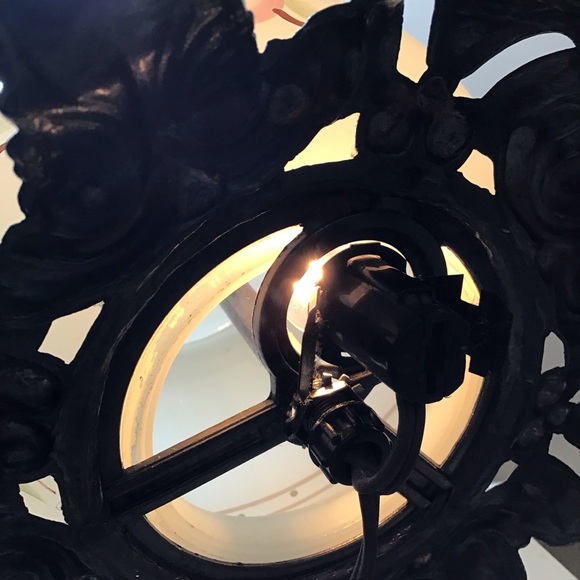 Vintage Handpainted Victorian 3-Way Hurricane Lamp - Picture 7 of 10